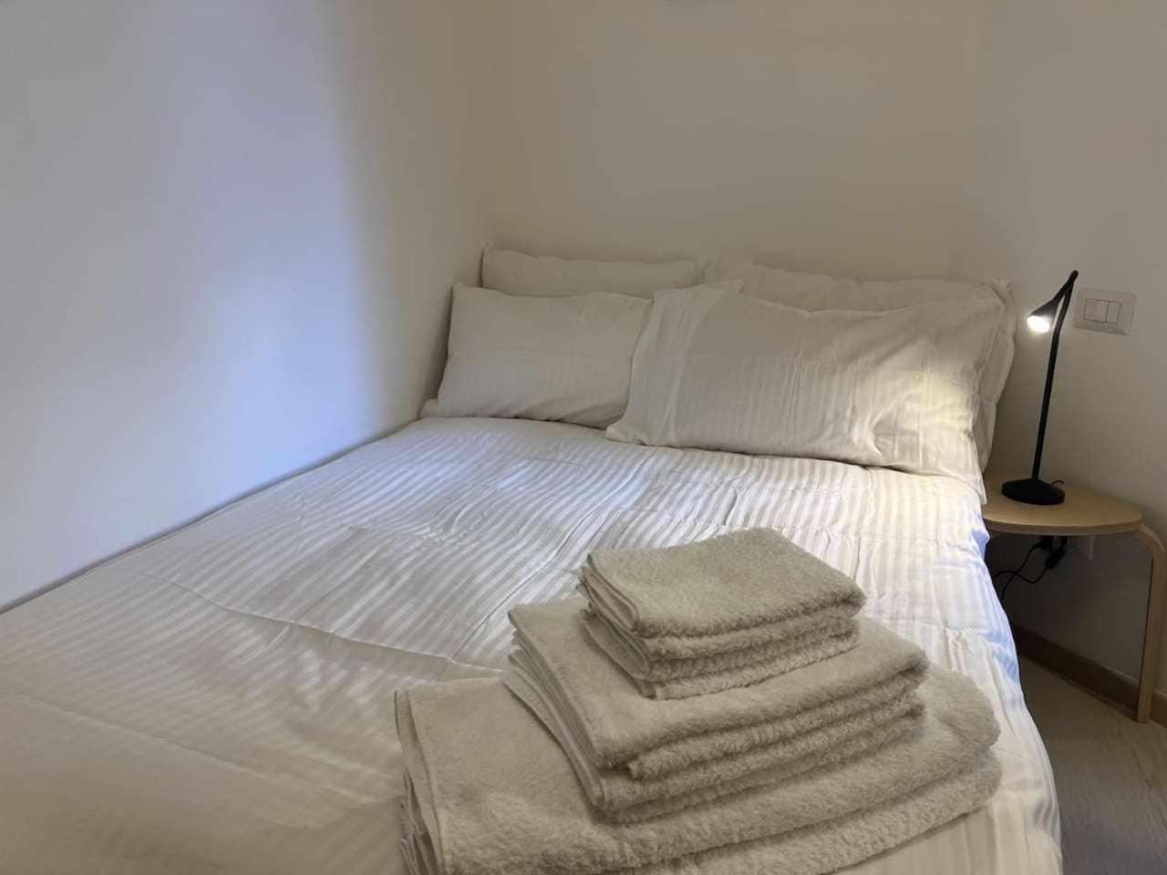 Modern Apartment In Monteverde Rome Bagian luar foto