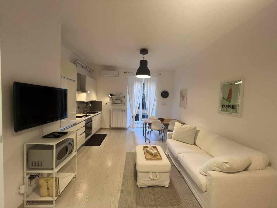 Modern Apartment In Monteverde Rome Bagian luar foto