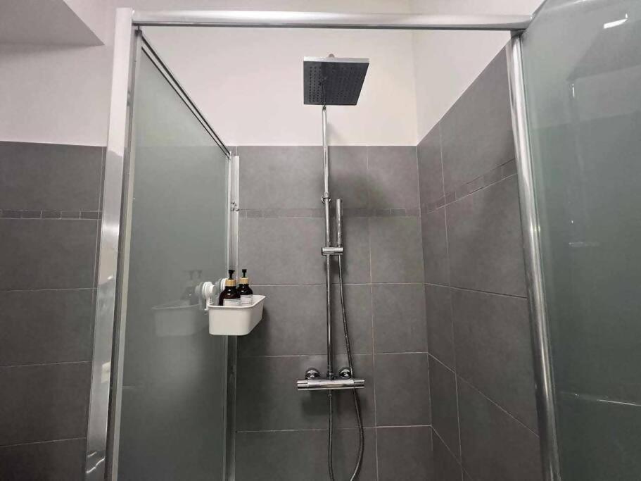 Modern Apartment In Monteverde Rome Bagian luar foto