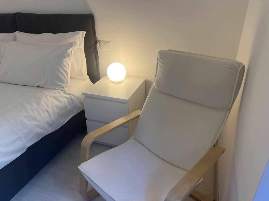 Modern Apartment In Monteverde Rome Bagian luar foto