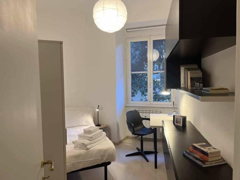 Modern Apartment In Monteverde Rome Bagian luar foto